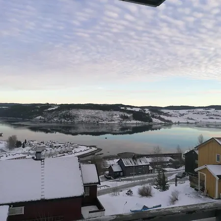 Vila The Half Of A House With Sea View Steinkjer